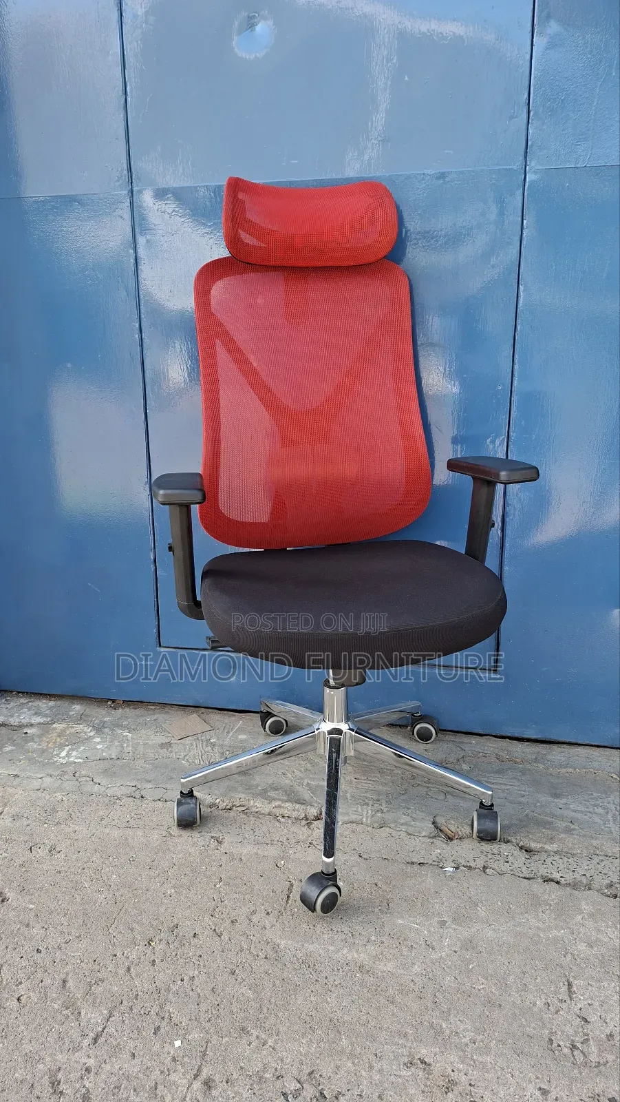 Ergonomic Office Chair – Red Mesh With Headrest