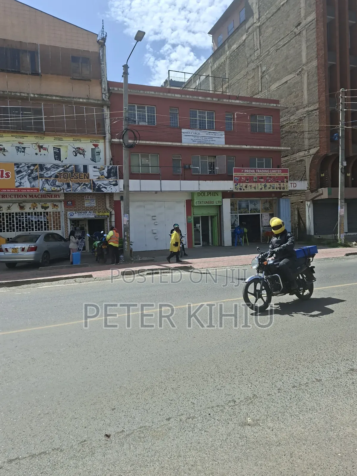 Building on Dar Salaam Road for Sale