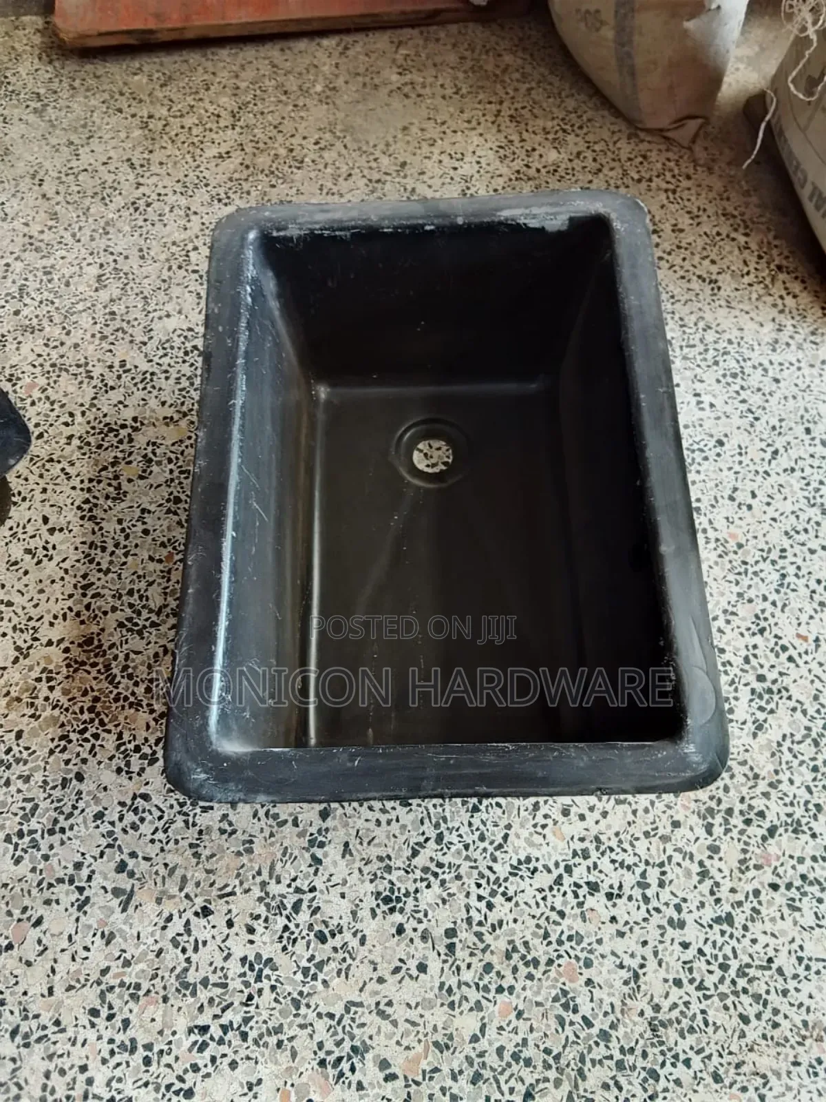 Lab Sinks Fiber