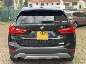 BMW X1 xDrive28i AWD 2016 Black