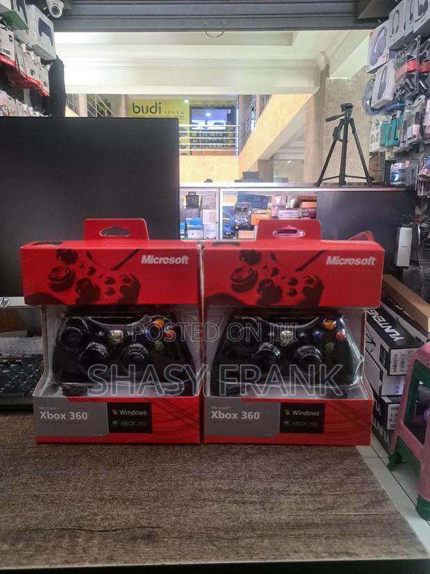 Xbox 360 Pad Wired - main view