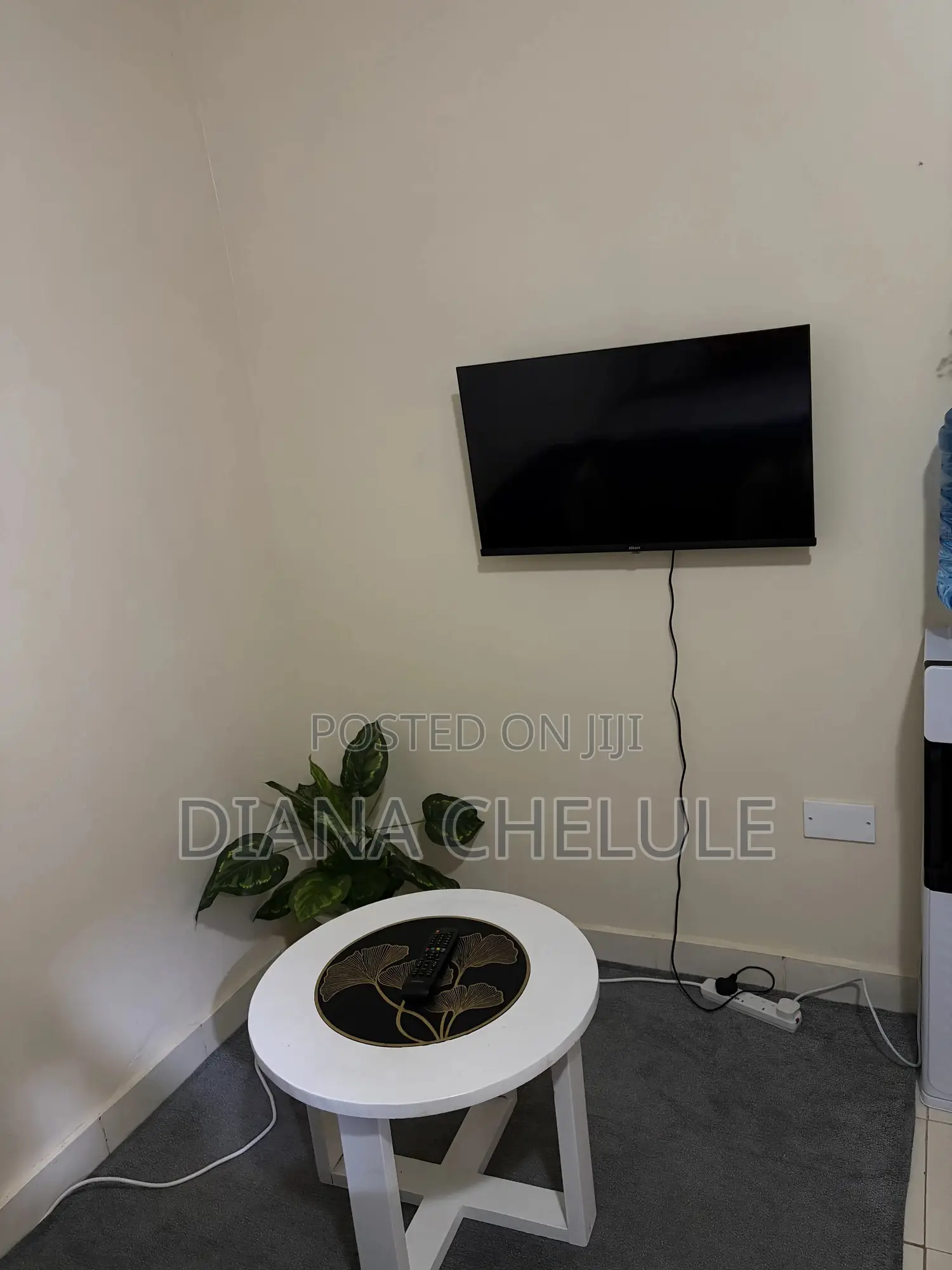 Clean Affordable Studios Airbnb Along 4th Avenue Rongai