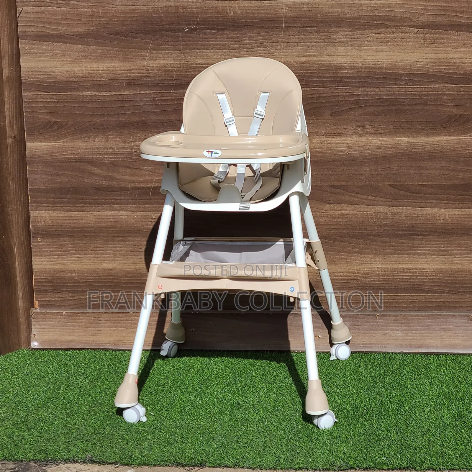 Comfortable Baby Feeding Chair. Adjustable.