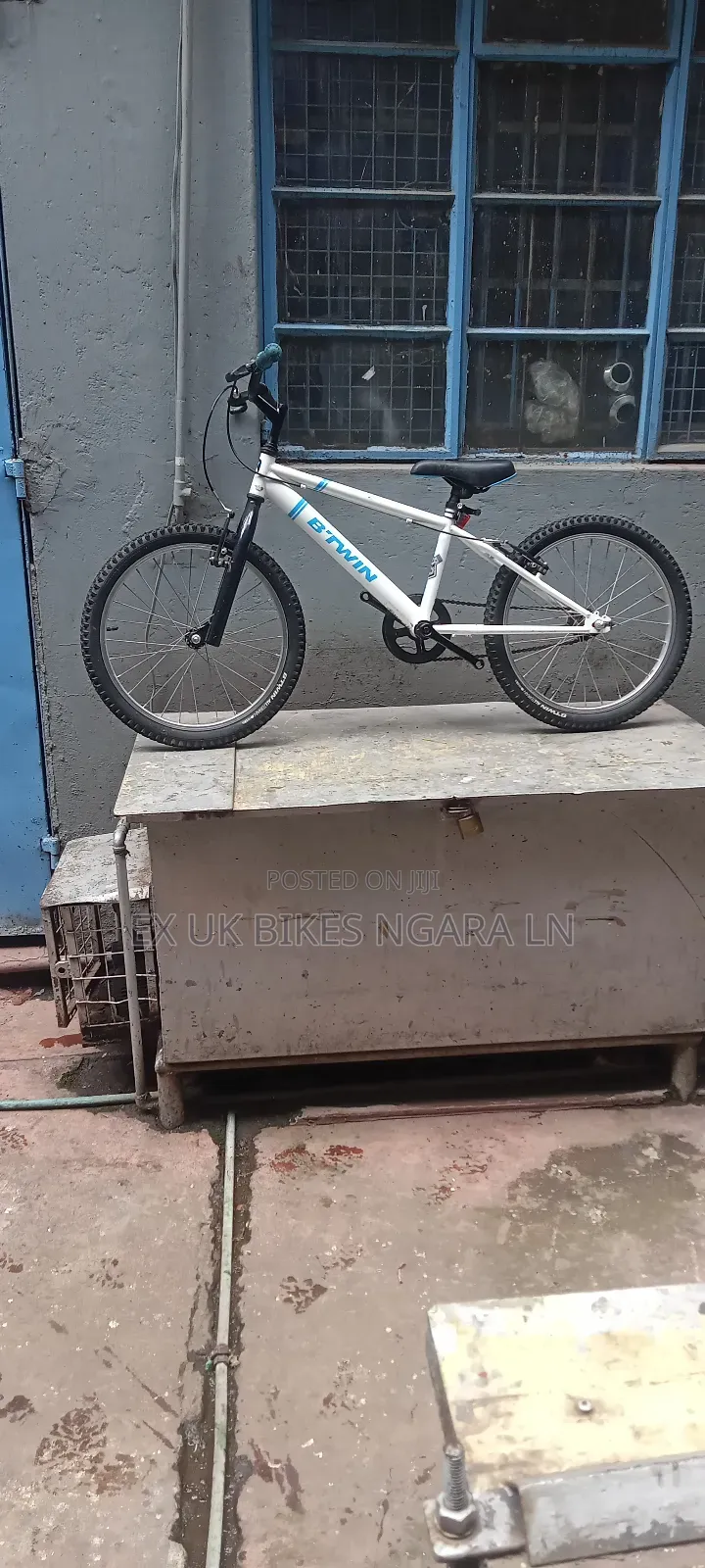 Ex Uk Size 20 Btwin Bicycle for 6-7 Yr Old No Gears