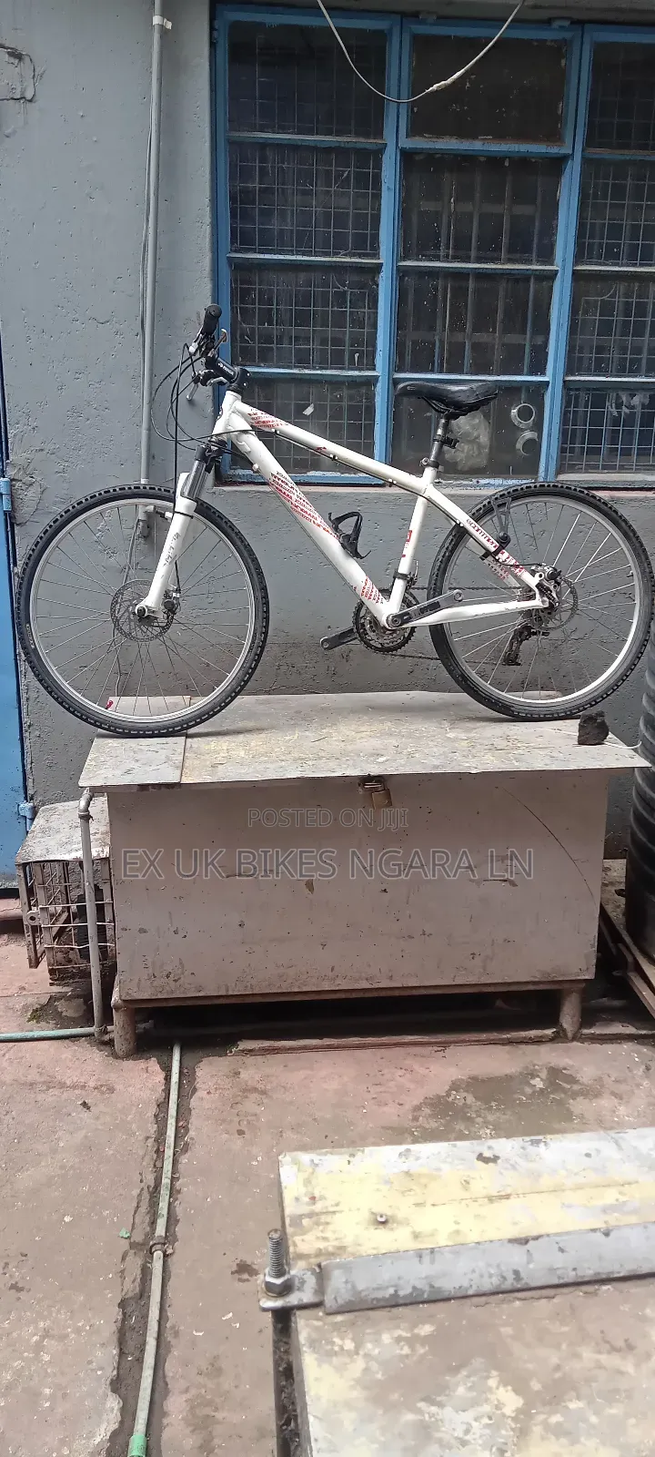 Ex Uk Size 26 Norman Bicycle 27speed