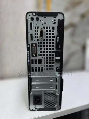 Desktop Computer HP EliteDesk 705 8GB AMD Ryzen 5 SSD 256GB