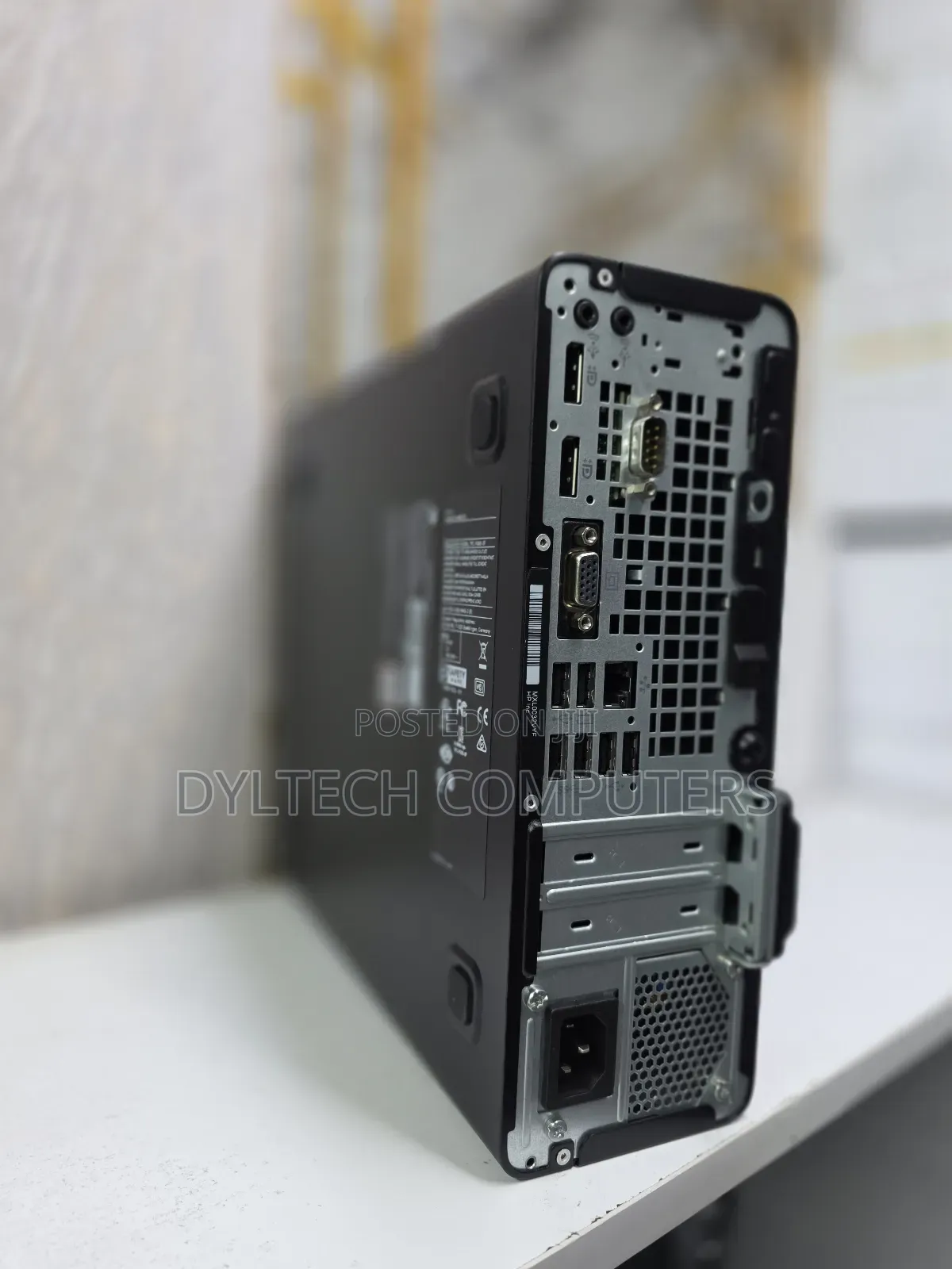 Desktop Computer HP EliteDesk 705 8GB AMD Ryzen 5 SSD 256GB