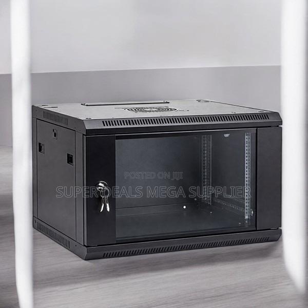 6u Wall Cabinet, Lockable Front Door and Adjustable Mounting Rails