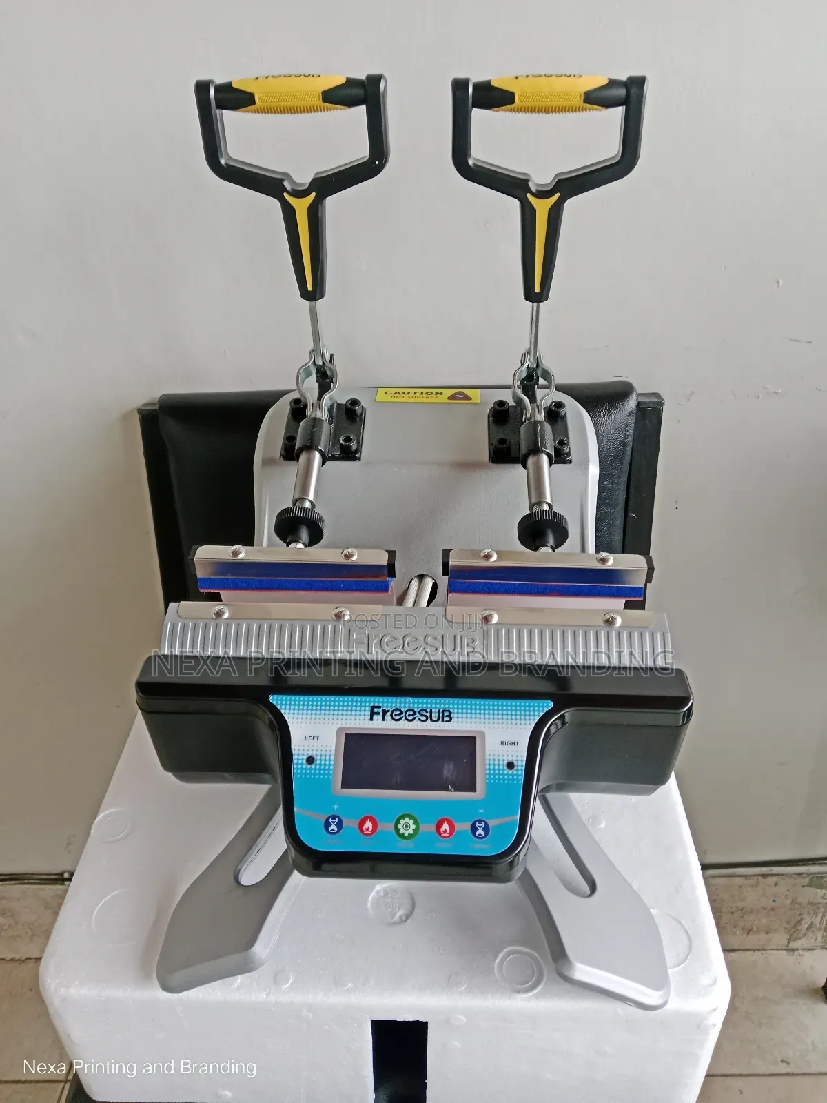Double Station Mug Press Machine