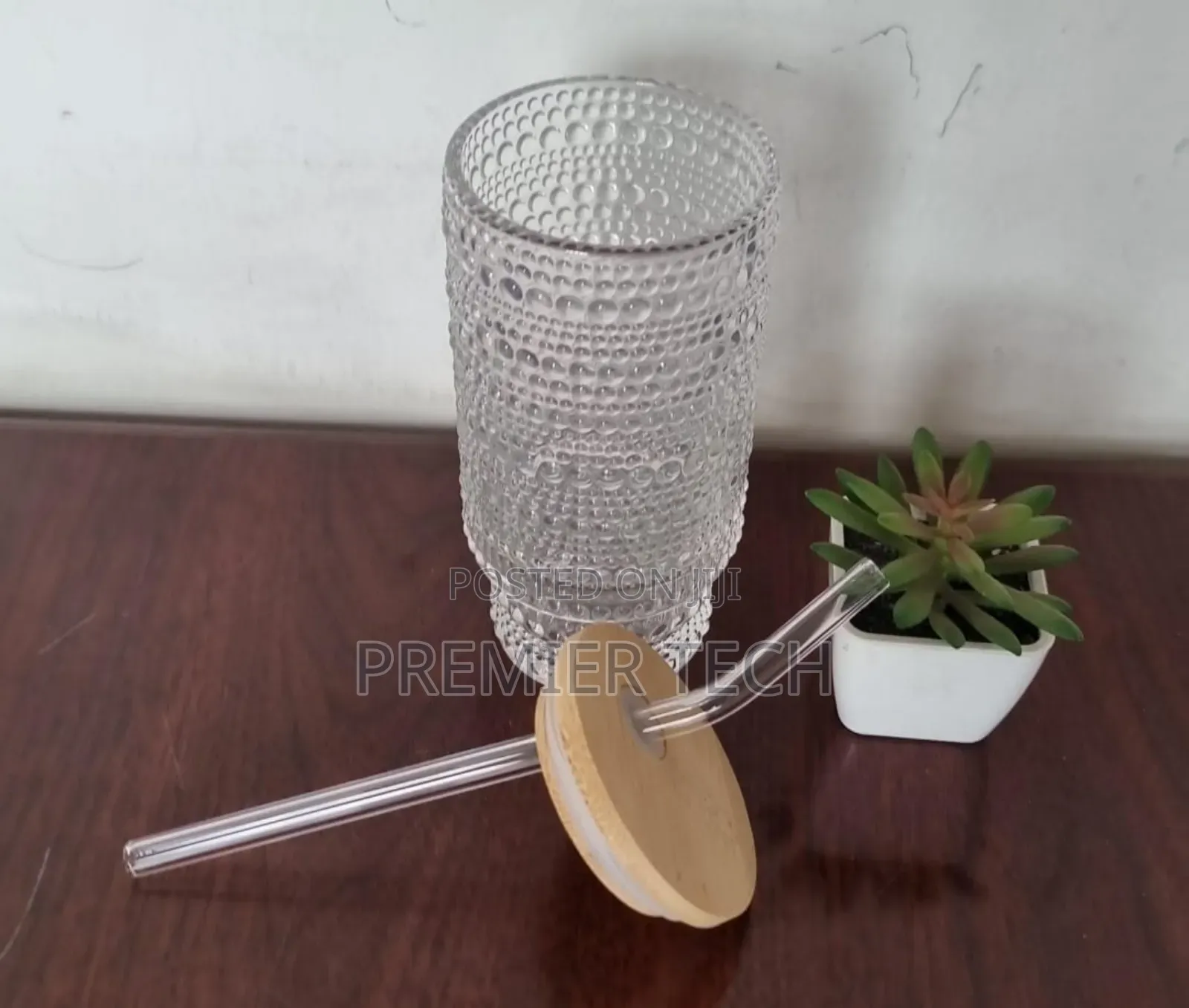 Thick Smoothie Glass With Straw