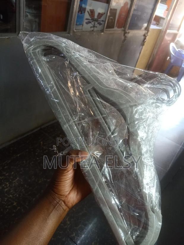 Black,Grey,Cream White Velvet Antislip Hangers - thumbnail 2