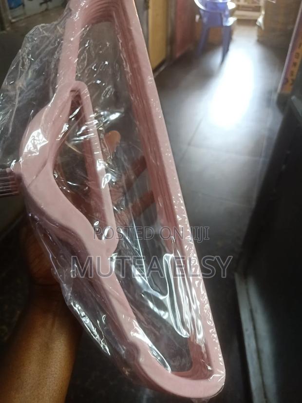 Black,Grey,Cream White Velvet Antislip Hangers - thumbnail 5