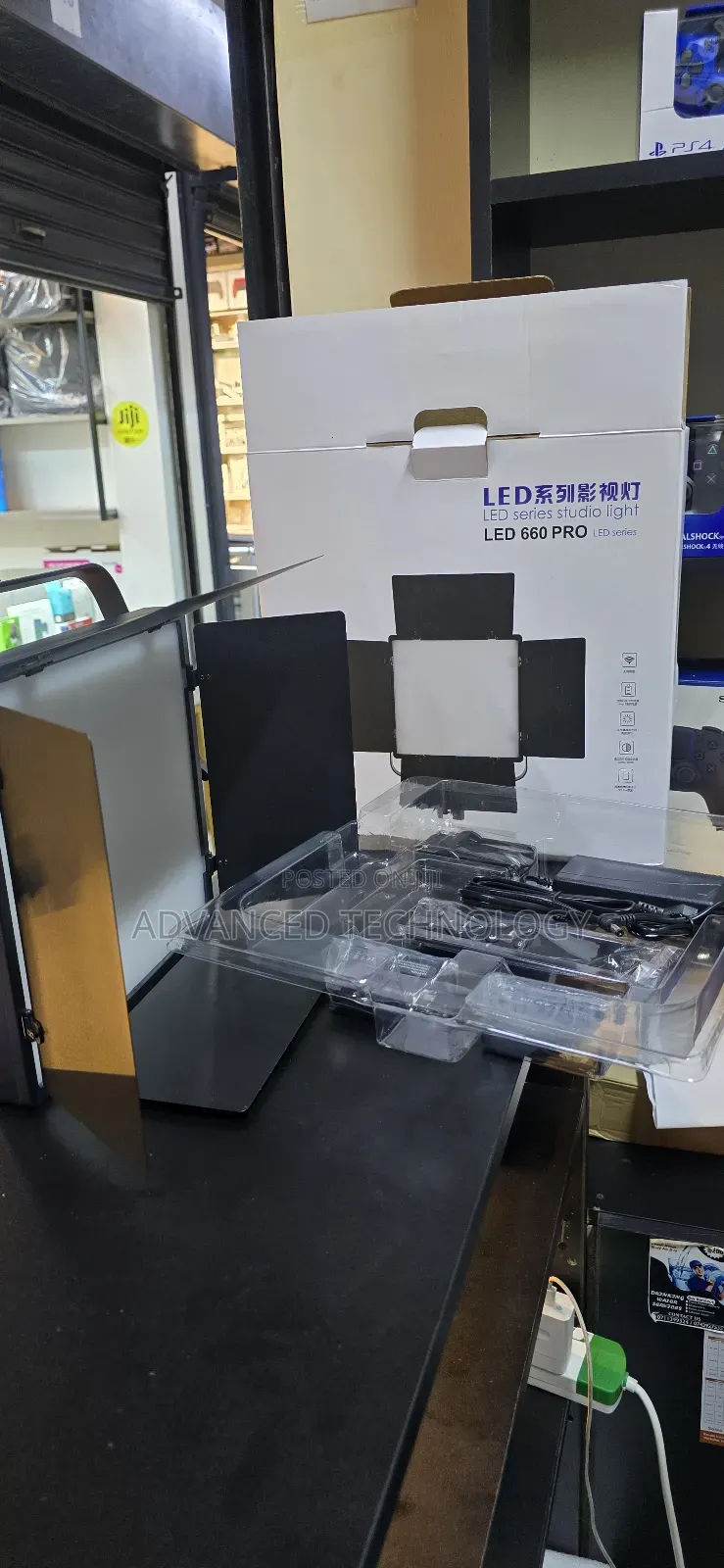 Led 660 Pro Video Light,Bag, Remote,2batteries,Charger Power Adapter