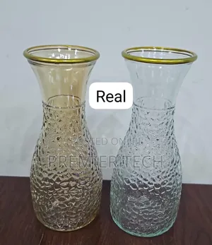 9cm by 26cm High Gold Brim Glass Flower Vase