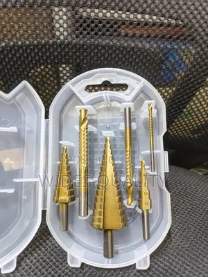 Step Drill Bits and Twist Drill Bits in a Plastic Case.