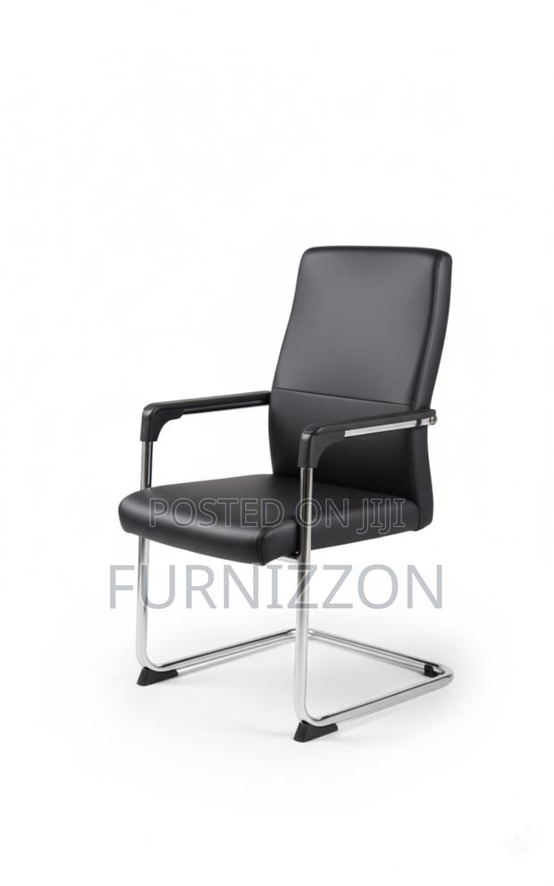 Luxury Visitor and Boardroom Office Chair