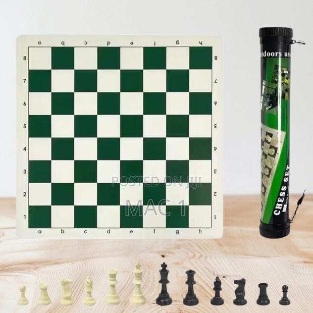 Travel-Friendly Chess Mat Game - main view