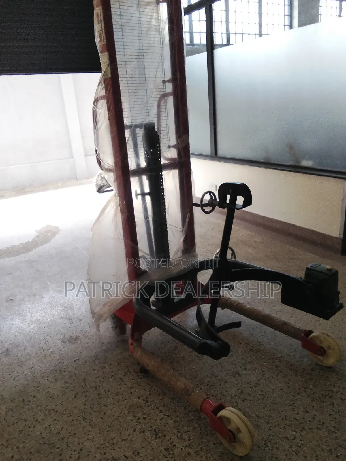 Powerful Manual Drill Lifter