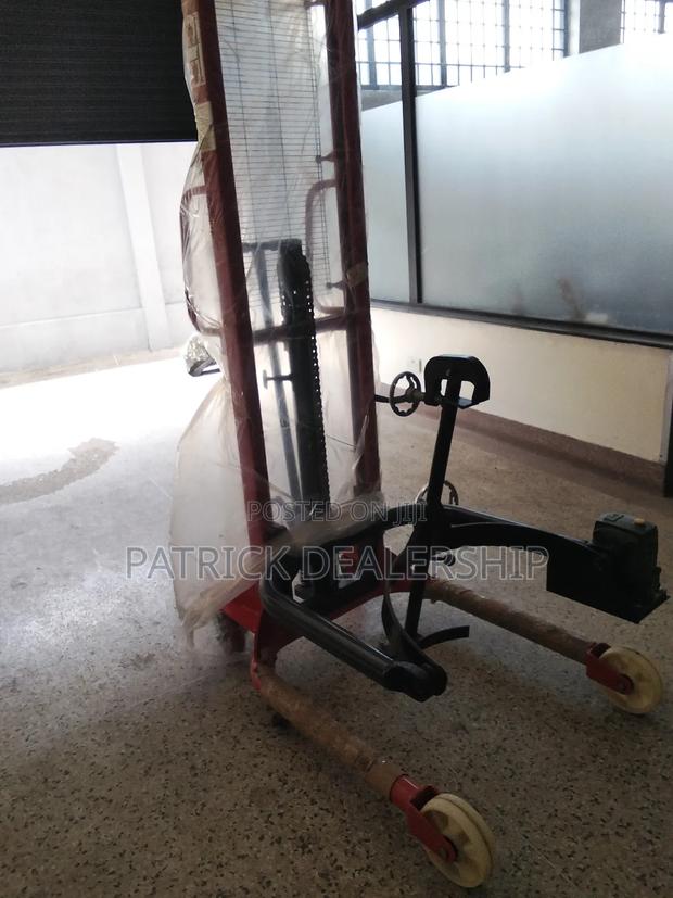 Powerful Manual Drill Lifter - main view