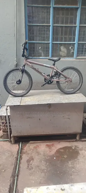 Ex Uk Size 20 BMX Mongoose