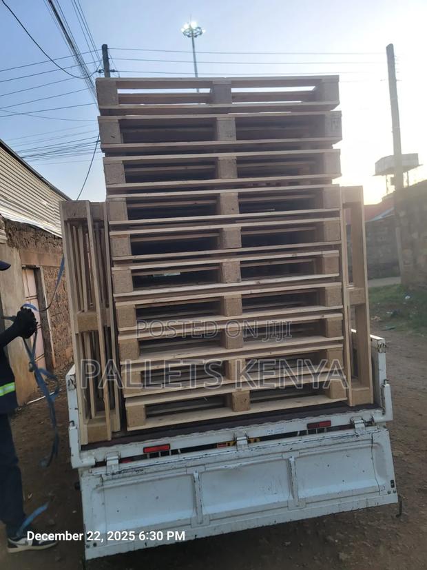 Wooden Pallet-Ideal for Storage and Transportation. 01 - main view