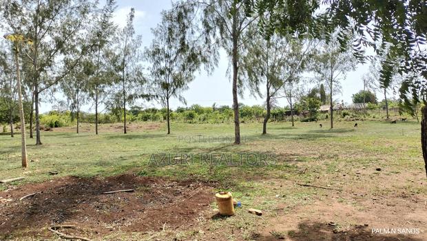 Half Acre Prime Land in Diani for Sale in Diani,Kenya - thumbnail 5