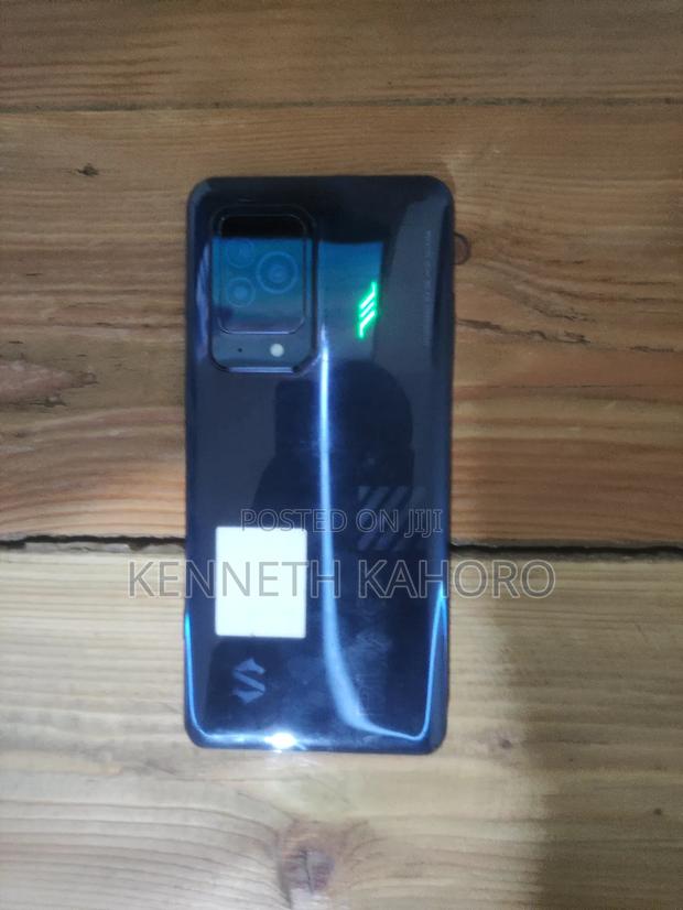 Xiaomi Black Shark 5 Pro 128 GB Black - thumbnail 3
