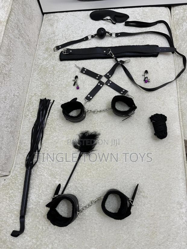 10 Piece Bondage Kit