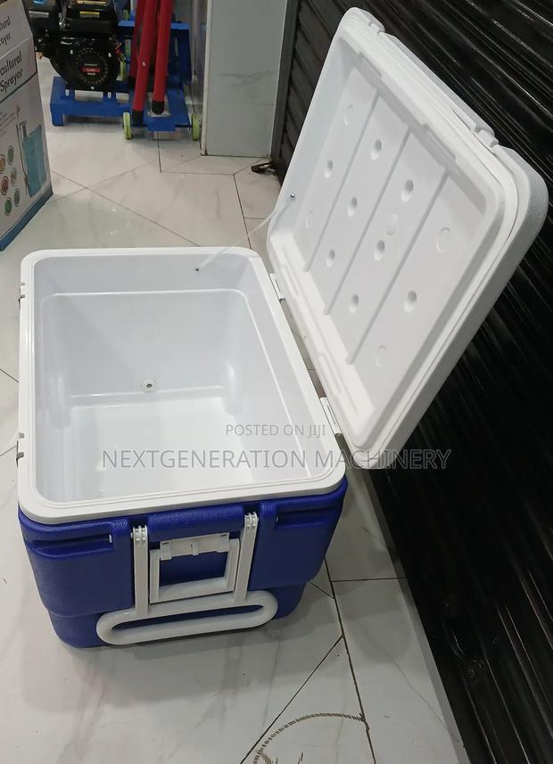 Premier 100l Cooler Box - main view