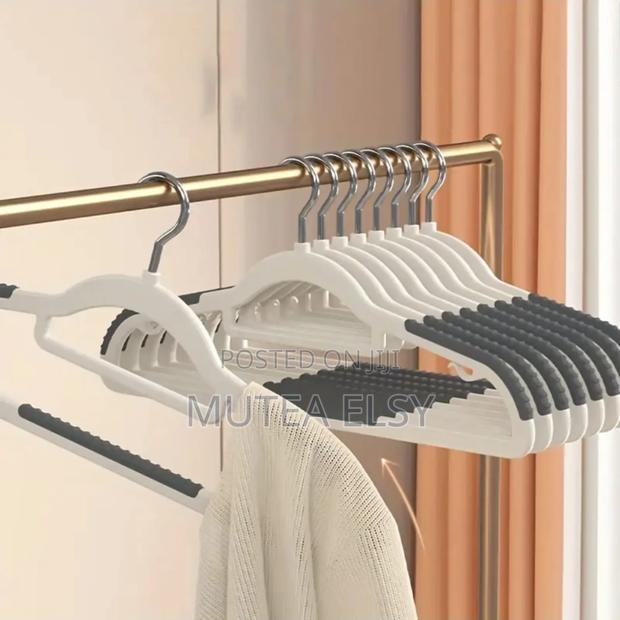 Orange,Black,Blue Grey 10 PCS Abs Clothes Hangers Sets - thumbnail 2
