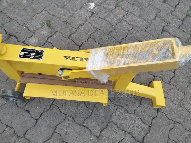 Affordable Block Splitter/Block Cutter - main view