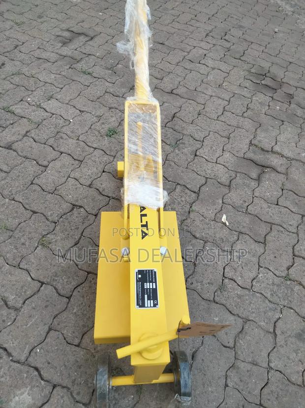 Block Cutting Machine(Cabro Cutter) - main view