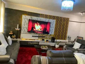 1 Bedroom Stylish Airbnb Lumumba, Mirema Drive