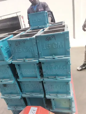 150mm Cube Moulds