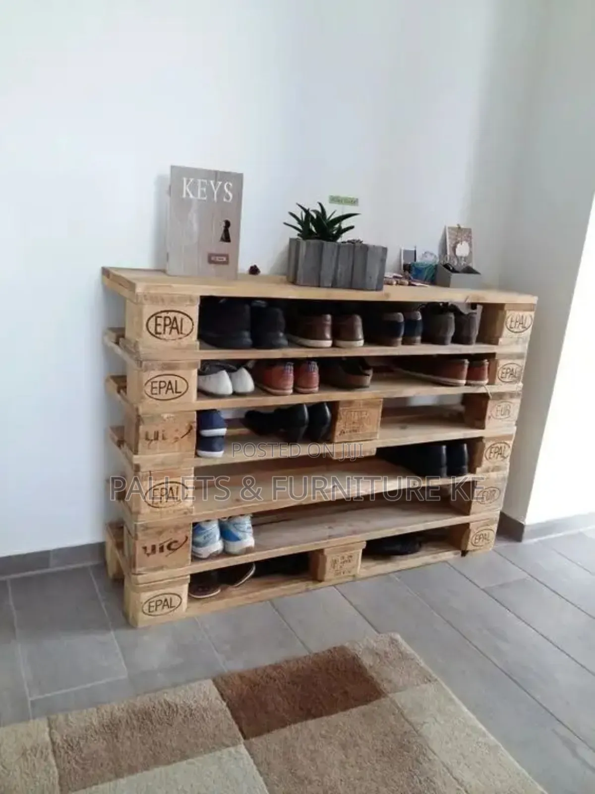 Multi-layer Wooden Shoe Stand