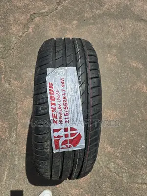 215/55r17  Zextour Tyre