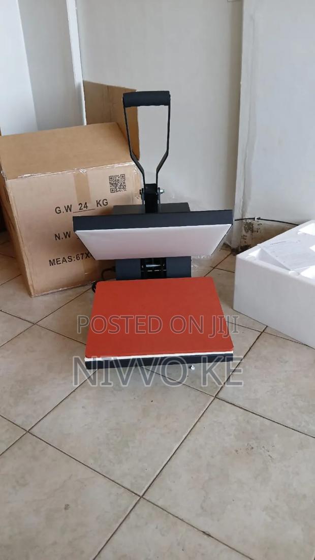 Compact Reliable 38×38cm Flat Transfer Press - main view