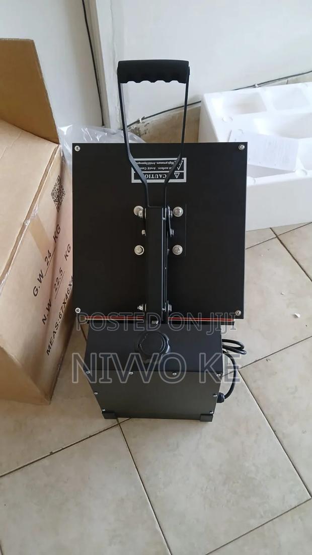 Compact Reliable 38×38cm Flat Transfer Press - thumbnail 4