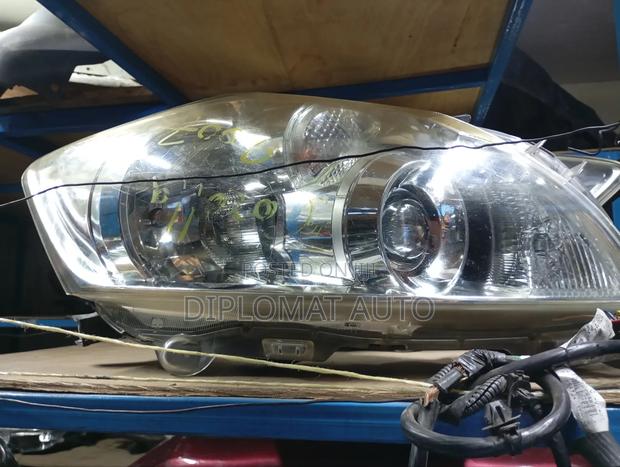Auris 2010 Headlight Non