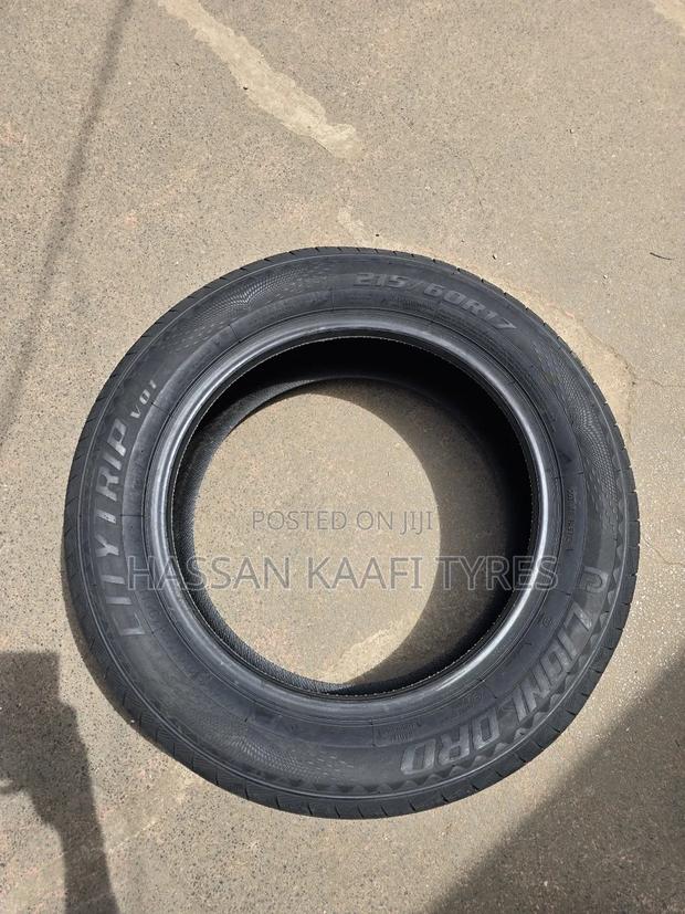 215/60r17 Lionloard Tyre - thumbnail 3