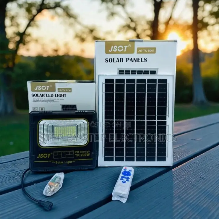 Automatic Ip66 Dusk to Dawn 200watts High Power Led Solar Flood Light