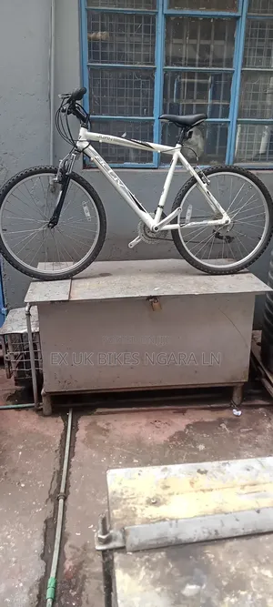 Ex Uk Size 26 Apollo Mountain Bike