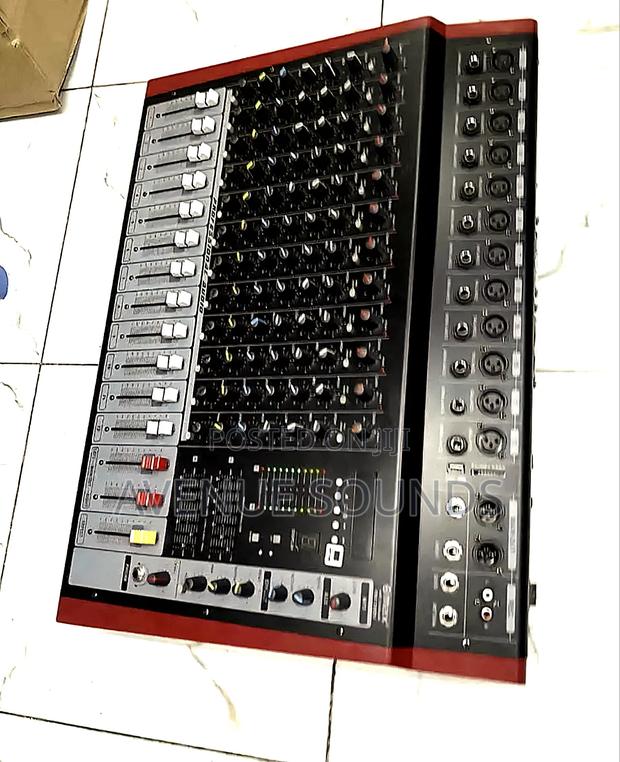 12 Channels Powered Mixer - thumbnail 2