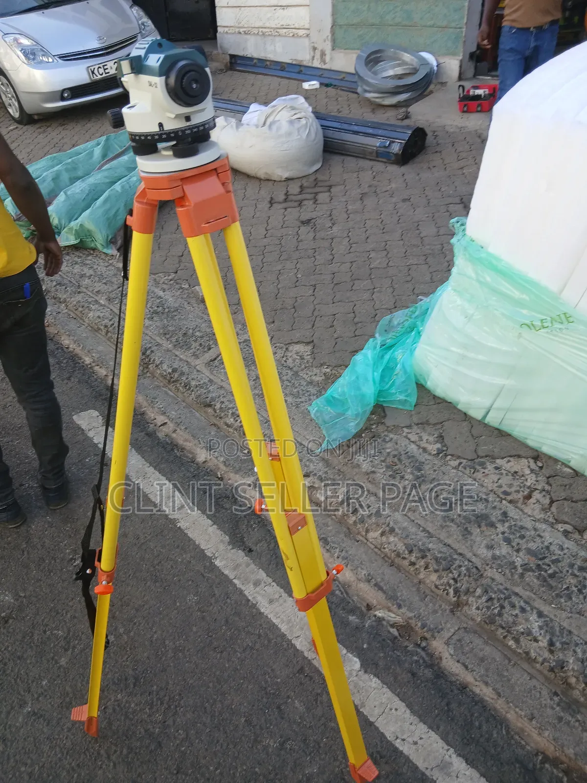 Surveyors Dumpy Level (Auyomatic)