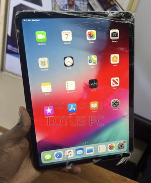 Apple iPad Pro 11 (2018) 64 GB Gray - thumbnail 2