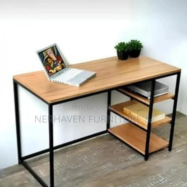 Solid Metal Table – Ready For Everyday Use - main view