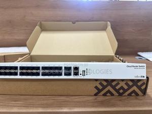 Crs326-24s+2q+Rm Mikrotik Cloud Switch - main view