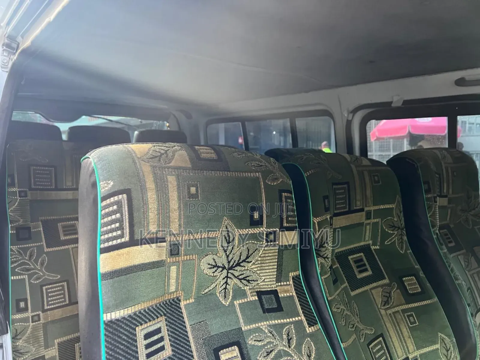 Toyota HiAce 2009 White