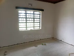 2bdrm Apartment in Wa Caro Hse Plot 82, Wangige for rent
