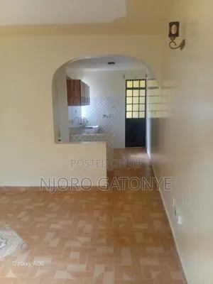 2bdrm Apartment in Wa Caro Hse Plot 82, Wangige for rent